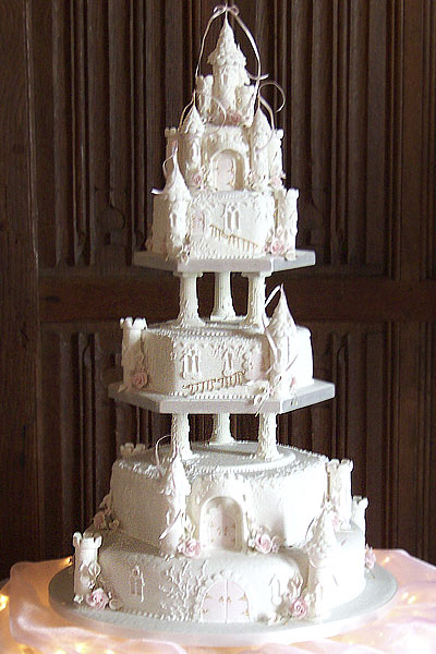 Wedding Cakes on Large Fairycastle Wedding Cake On Pillars